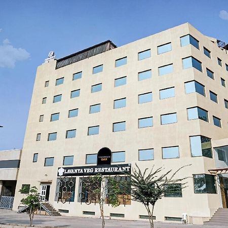 L P Regency, بونة المظهر الخارجي الصورة