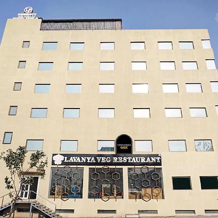 L P Regency, بونة المظهر الخارجي الصورة