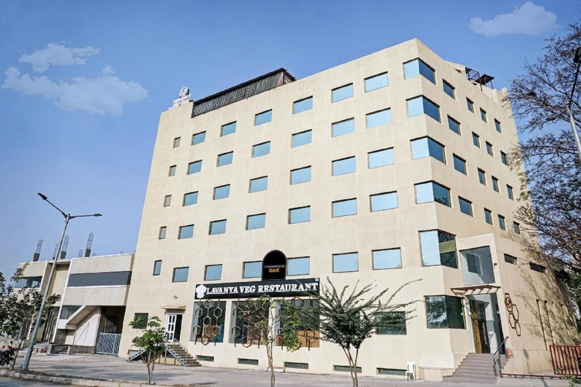 L P Regency, بونة المظهر الخارجي الصورة