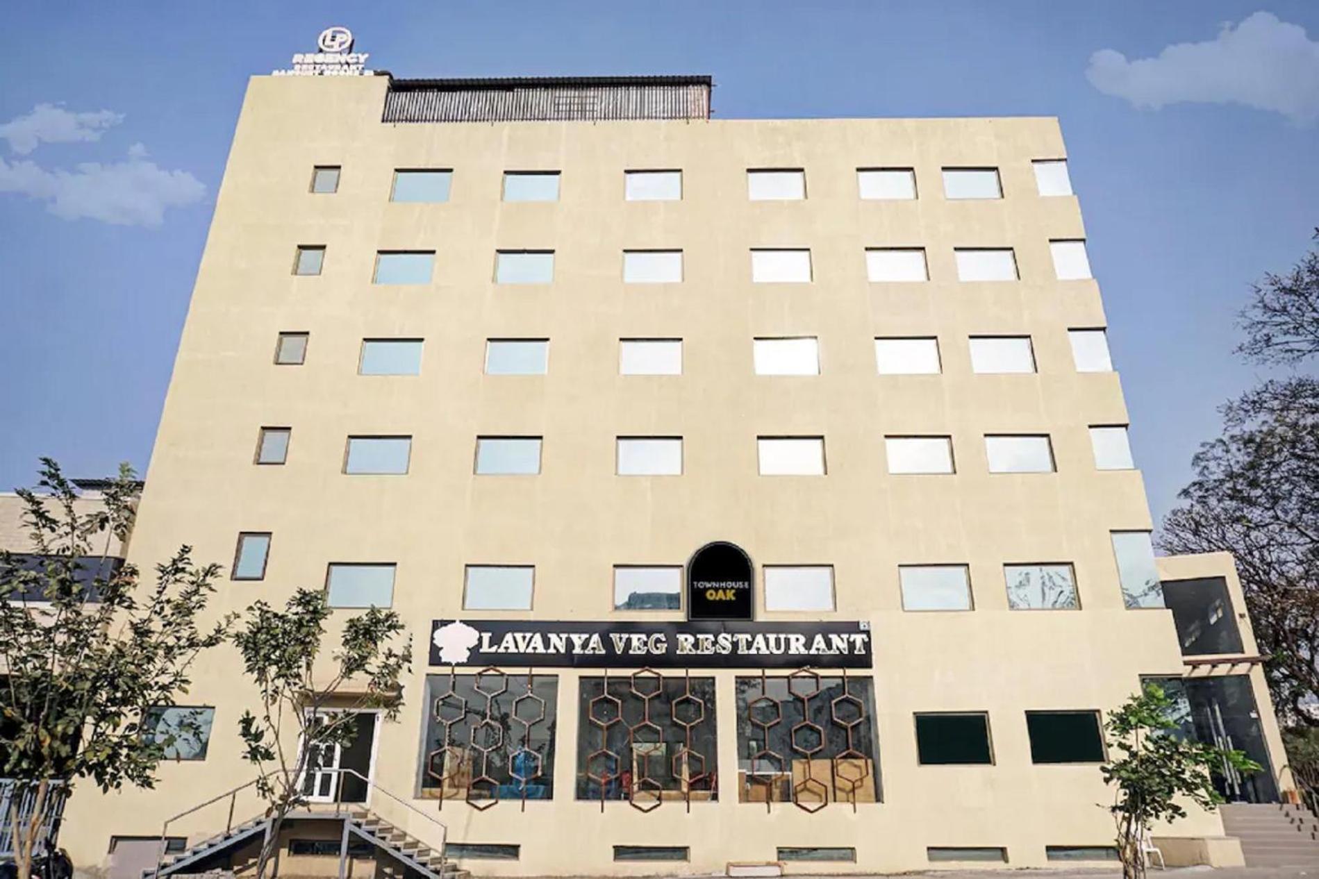 L P Regency, بونة المظهر الخارجي الصورة